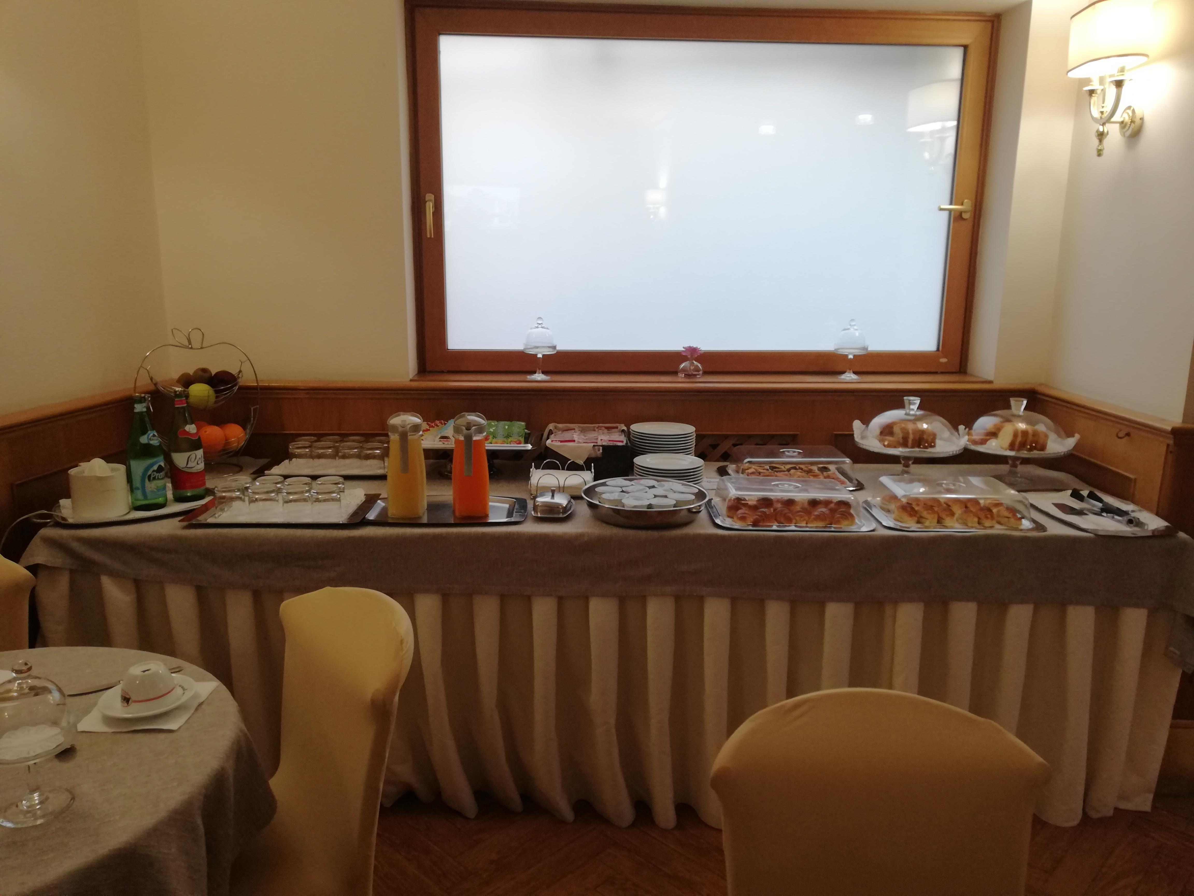 Hotel Leopardi نابولي المظهر الخارجي الصورة