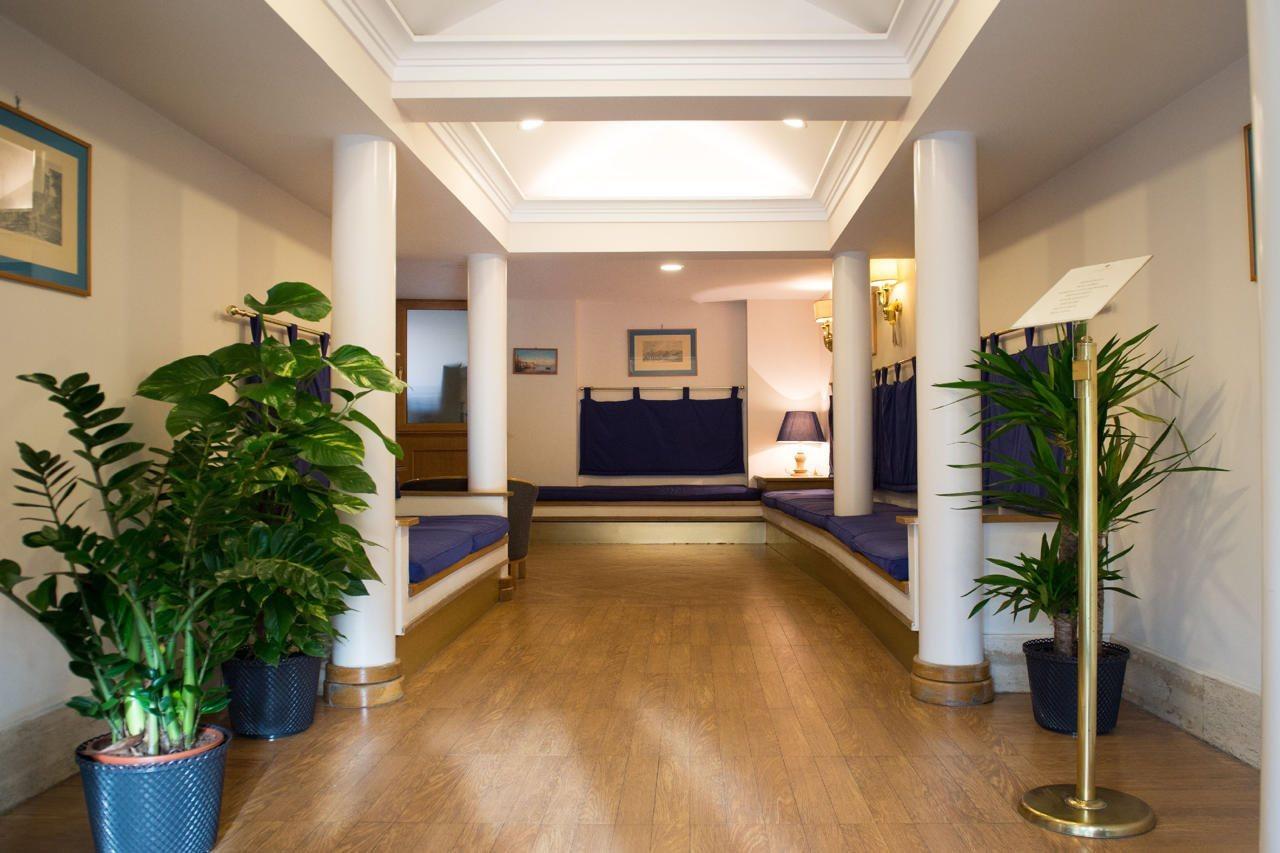 Hotel Leopardi نابولي المظهر الخارجي الصورة
