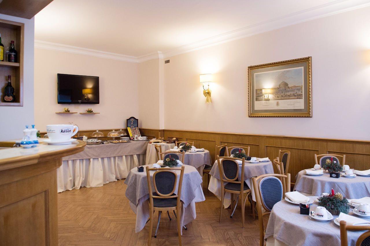 Hotel Leopardi نابولي المظهر الخارجي الصورة